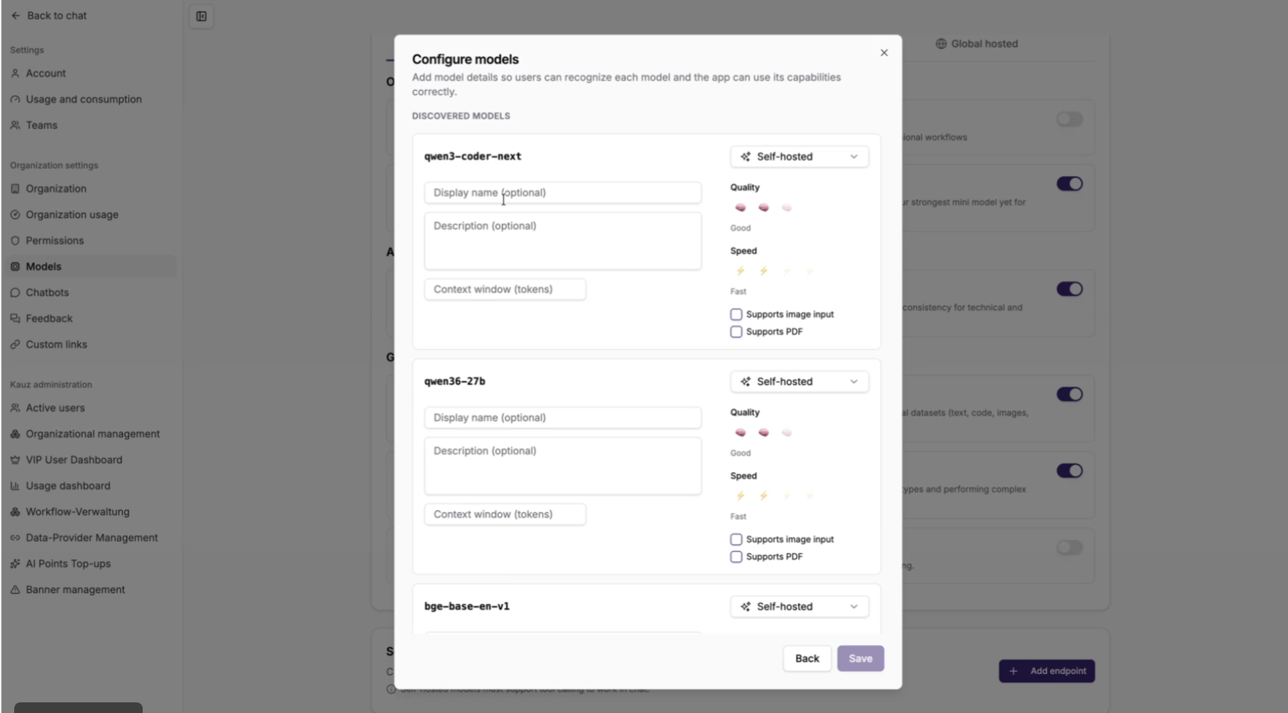 Konfiguration selbst gehosteter Modelle durch Administratoren